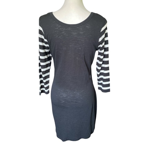 Express Two Chic Ways Reversible Neckline Black & White Striped Dress,Medium NEW - Picture 5 of 9